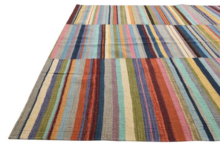 Detail image of 4' 7 x 6' 4 Hand Woven Kilim Modern Wool Rug