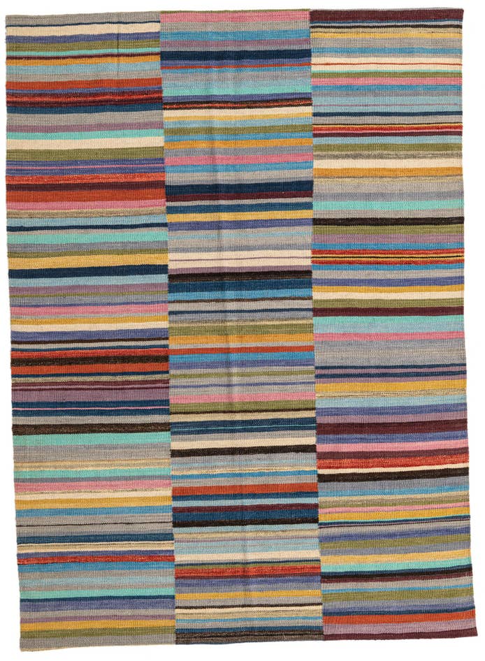 Detail image of 4' 7 x 6' 4 Hand Woven Kilim Modern Wool Rug