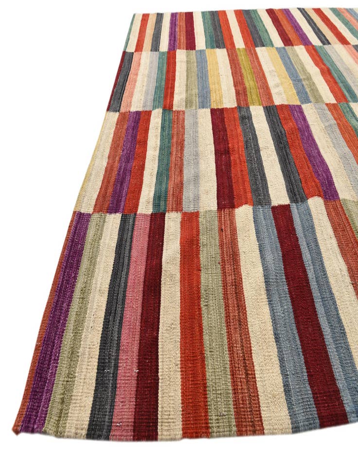 Detail image of 5' 10 x 7' 8  Hand Woven Kilim Modern Wool Rug