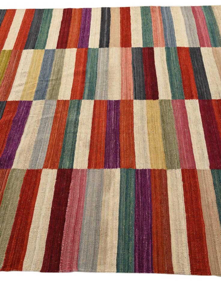 Detail image of 5' 10 x 7' 8  Hand Woven Kilim Modern Wool Rug