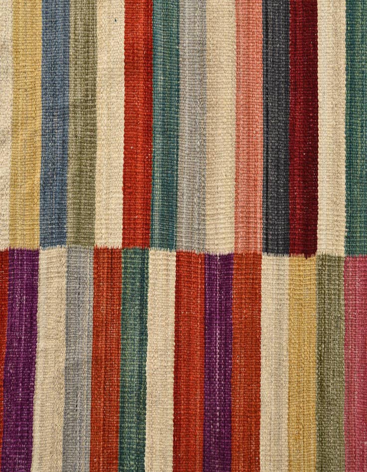 Detail image of 5' 10 x 7' 8  Hand Woven Kilim Modern Wool Rug