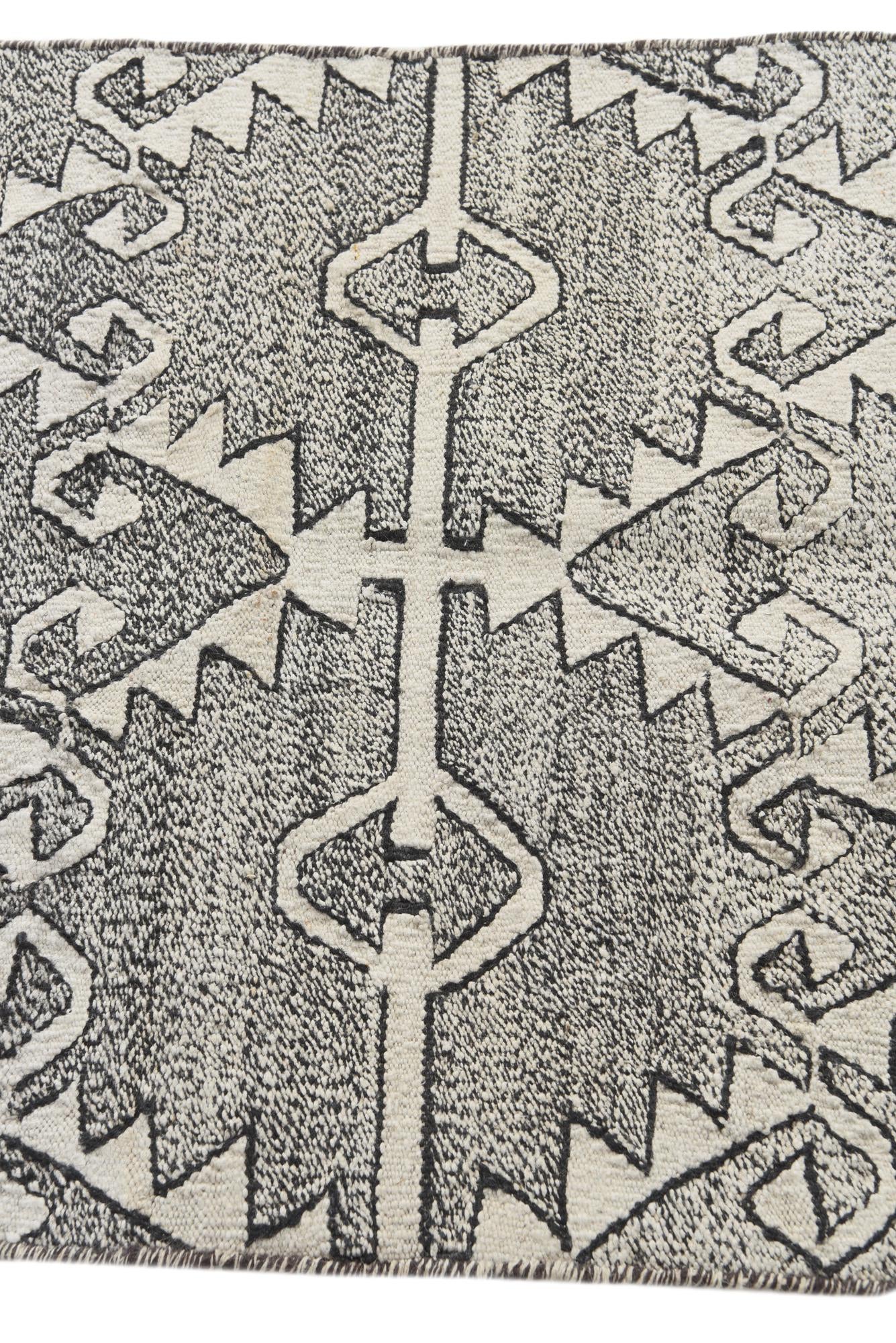 8' 9 x 9' 9 Hand Woven Kilim Modern Wool Rug