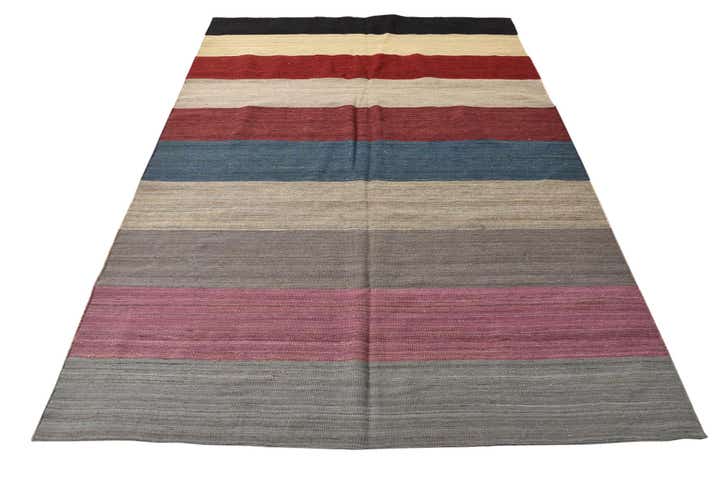 5' 7 x 8' Hand Woven Kilim Modern Wool Rug