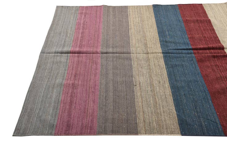 Detail image of 5' 7 x 8' Hand Woven Kilim Modern Wool Rug