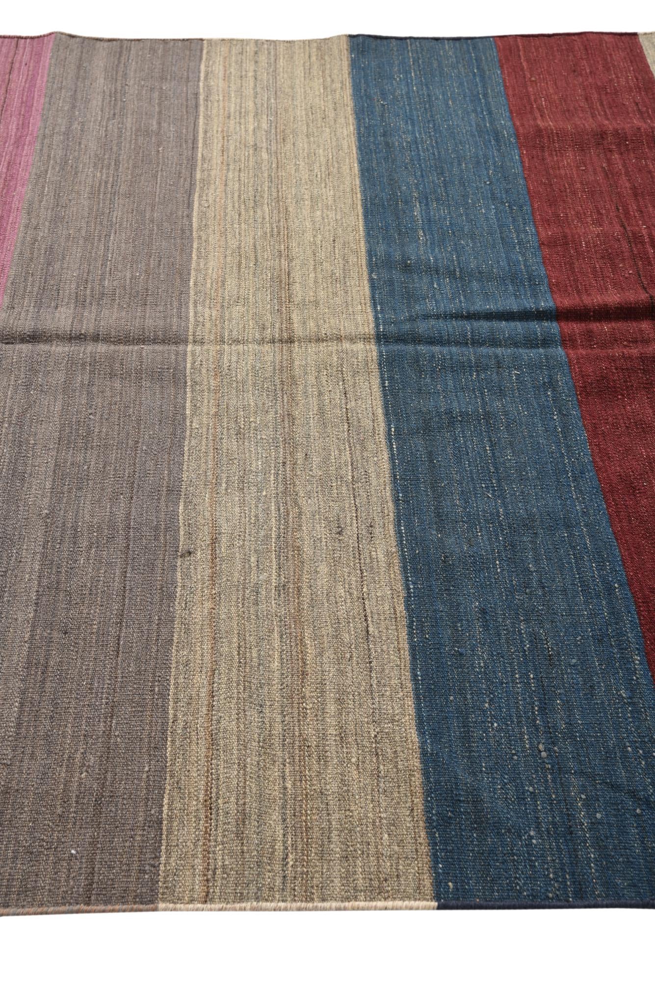 5' 7 x 8' Hand Woven Kilim Modern Wool Rug