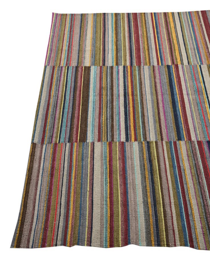 Detail image of 4' 9 x 6' 6  Hand Woven Kilim Modern Wool Rug