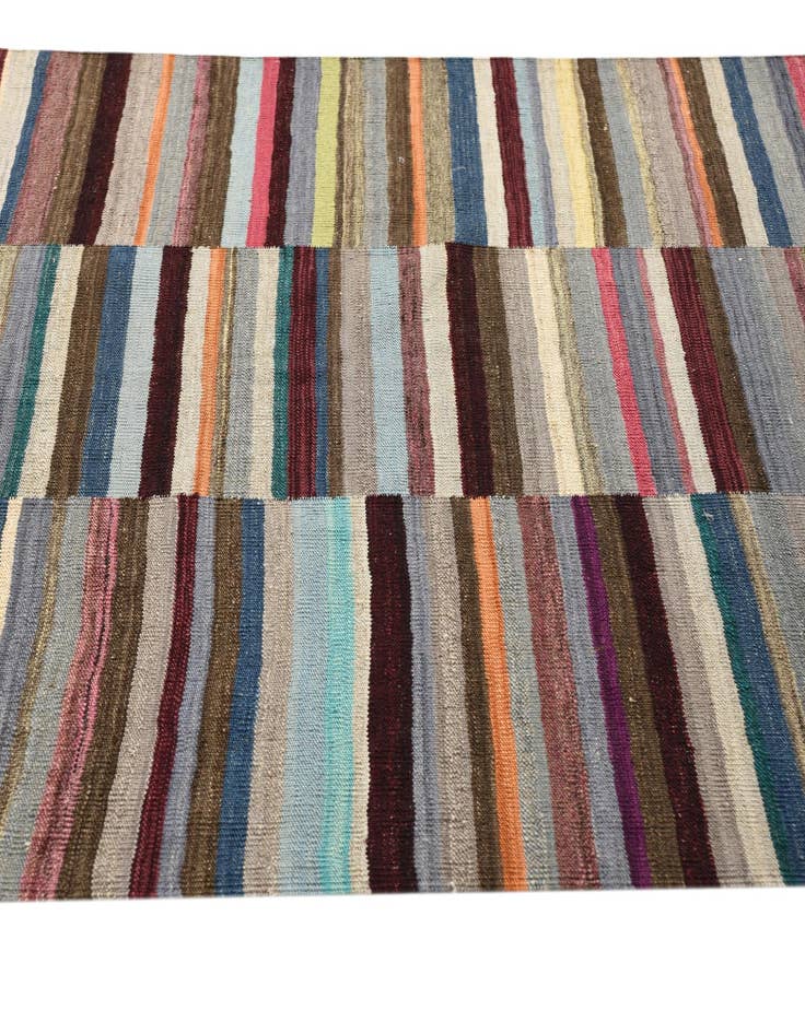 Detail image of 4' 8 x 6' 5  Hand Woven Kilim Modern Wool Rug