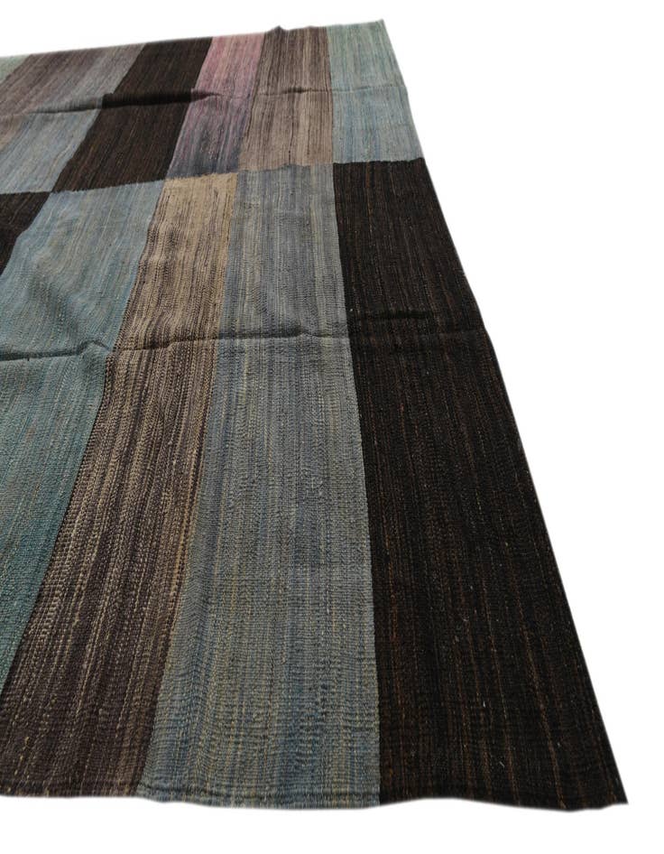 Detail image of 8' x 9' 7  Hand Woven Kilim Modern Wool Rug