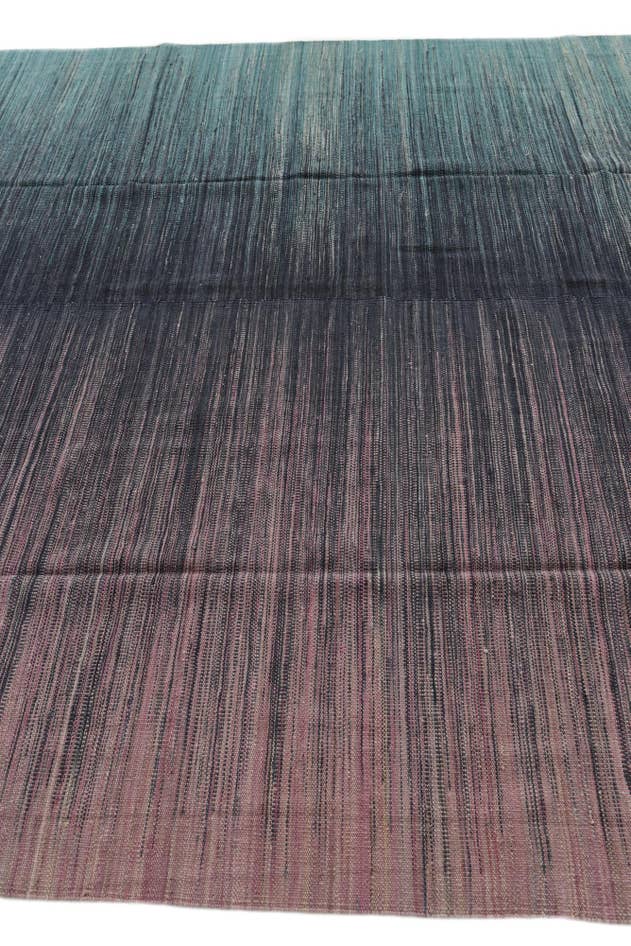 Detail image of 7' 9 x 9' 6 Hand Woven Kilim Modern Wool Rug