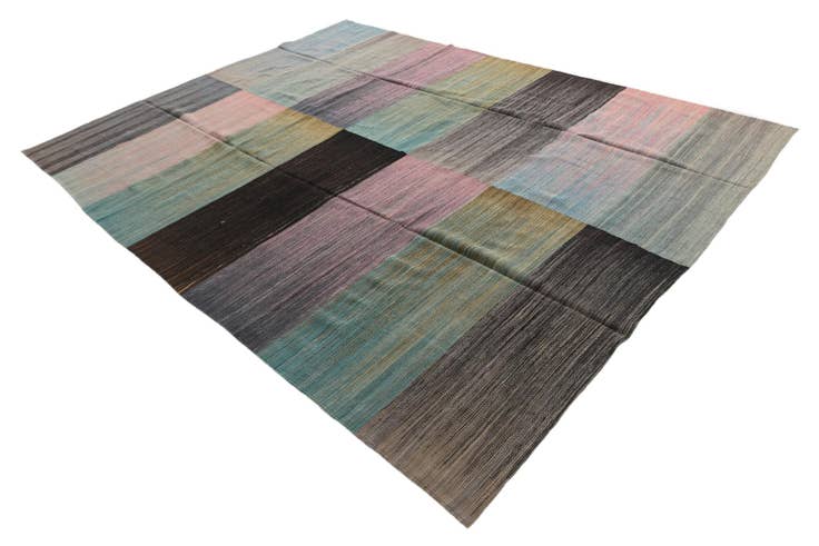 Detail image of 8' 9 x 11' 7 Hand Woven Kilim Modern Wool Rug