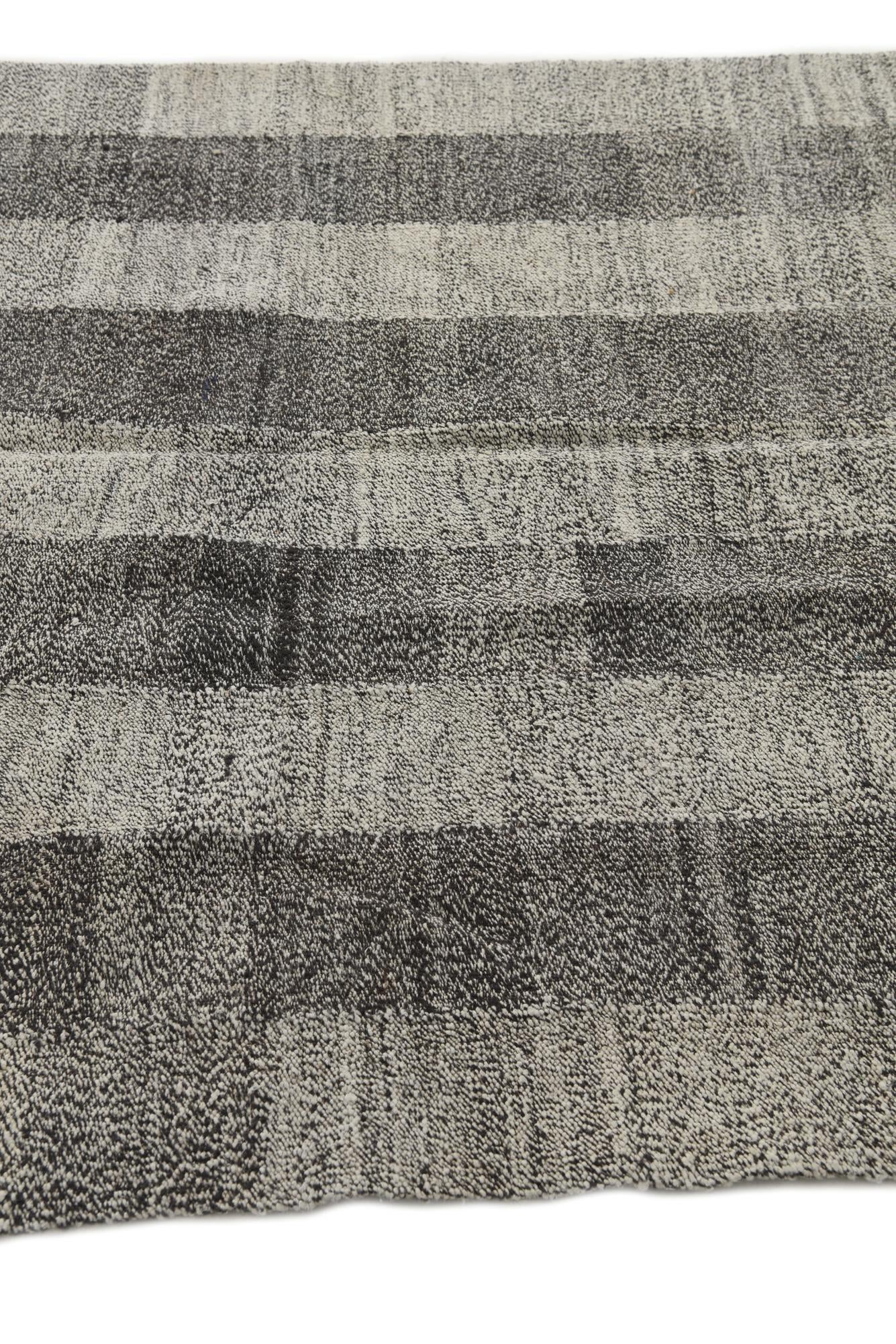 4' 9 x 6' 9 Hand Woven Kilim Modern Wool Rug