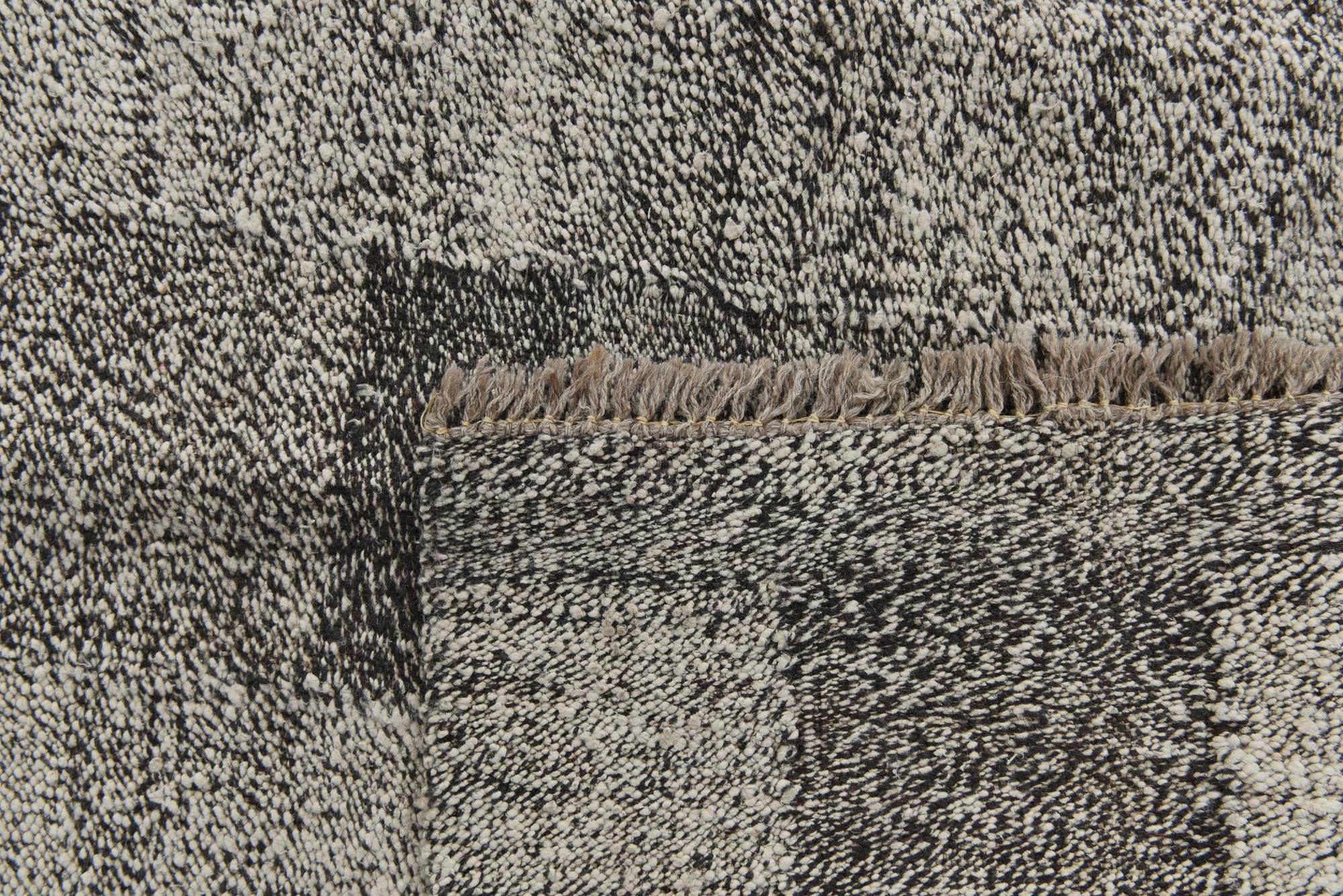 4' 9 x 6' 9 Hand Woven Kilim Modern Wool Rug