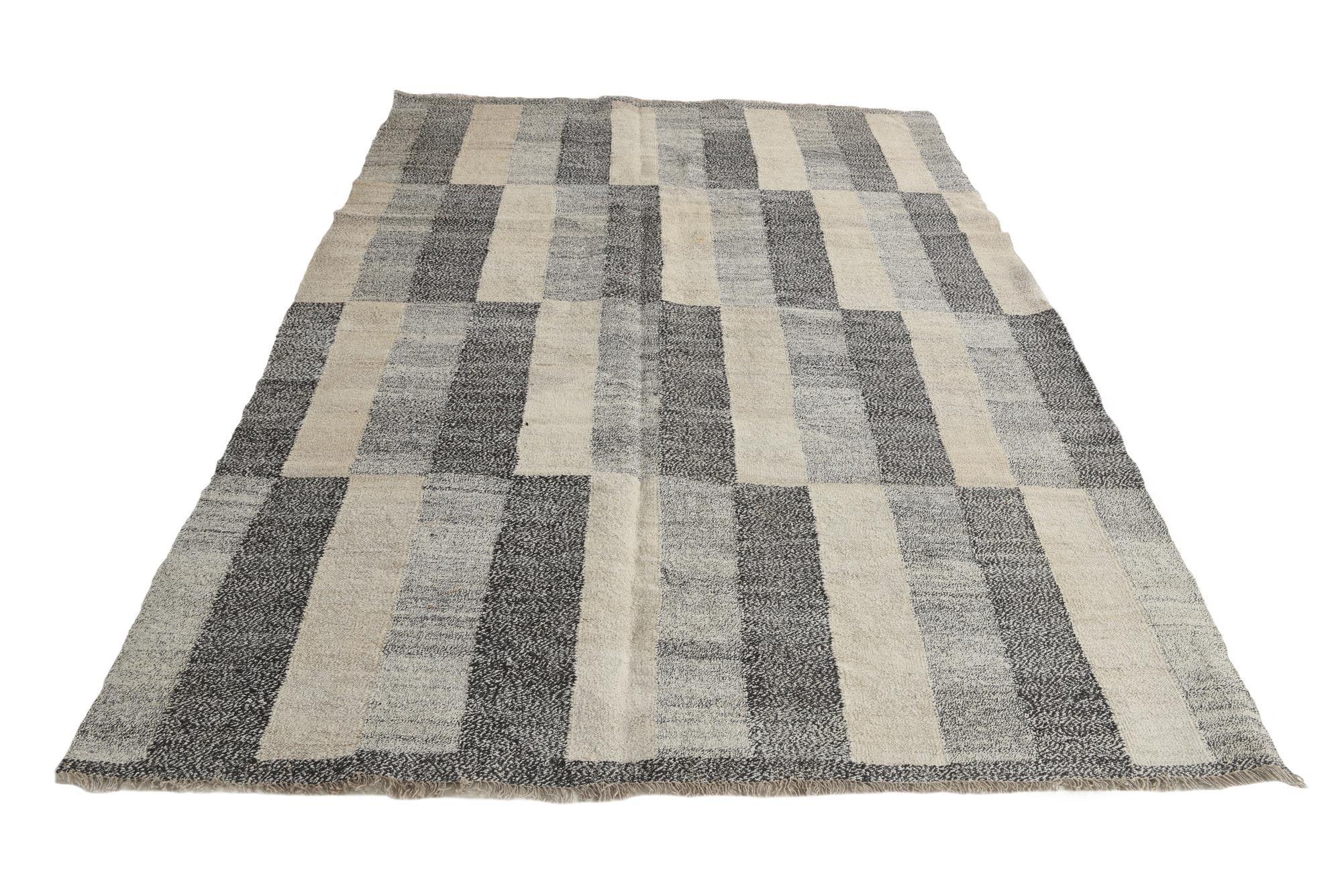 6' 10 x 9' 6 Hand Woven Kilim Modern Wool Rug