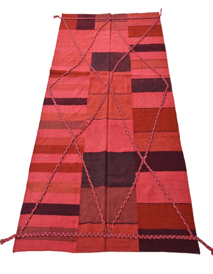 Detail image of 4' 8 x 6' 4  Hand Woven Kilim Modern Wool Rug