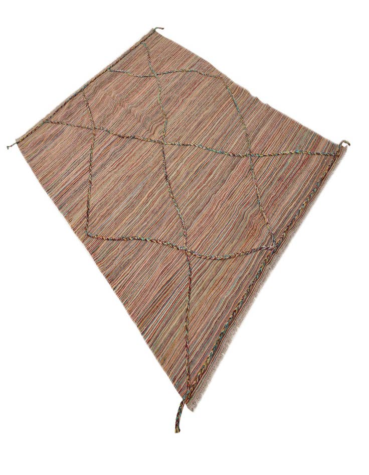 Detail image of 5' 7 x 8'  Hand Woven Kilim Modern Wool Rug