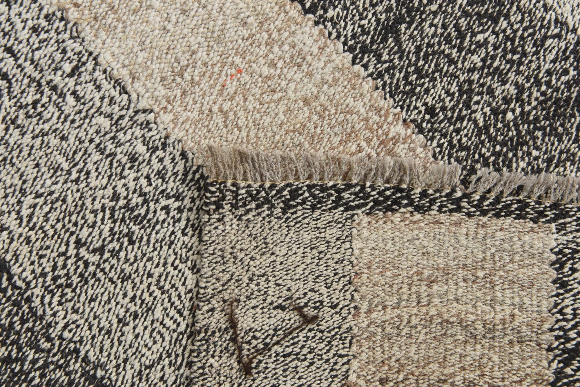 4' 10 x 6' 4 Hand Woven Kilim Modern Wool Rug