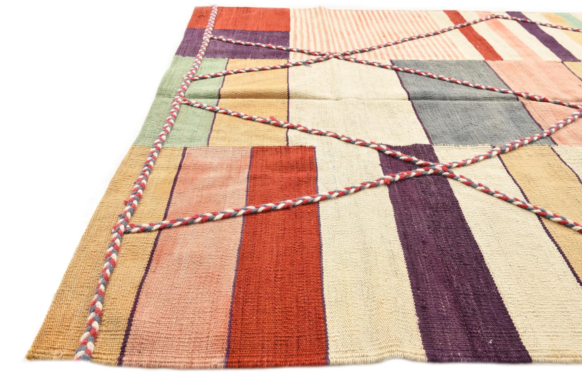 4' 8 x 6' 2 Hand Woven Kilim Modern Wool Rug