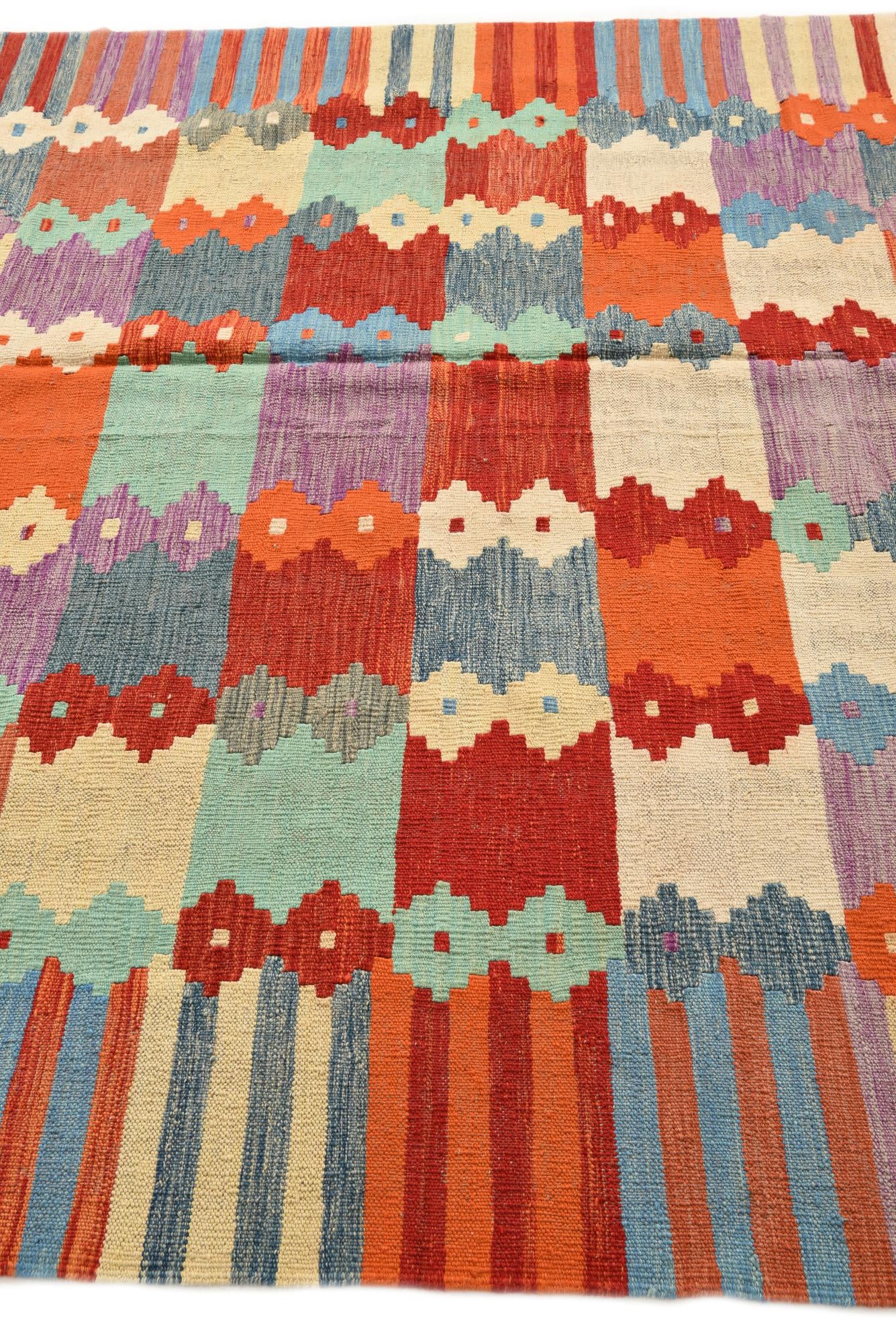 6' 7 x 9' 5 Hand Woven Kilim Modern Wool Rug