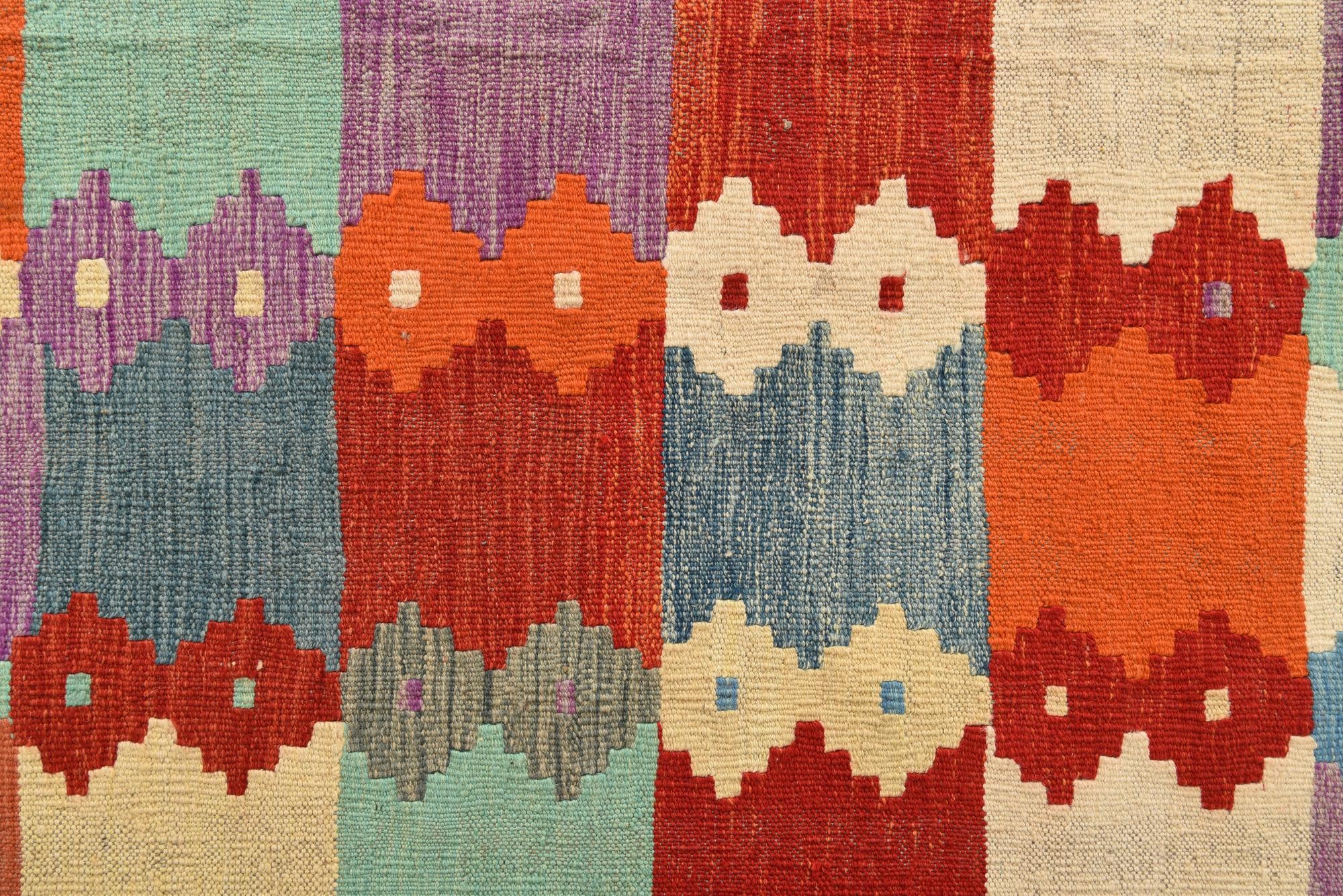 6' 7 x 9' 5 Hand Woven Kilim Modern Wool Rug