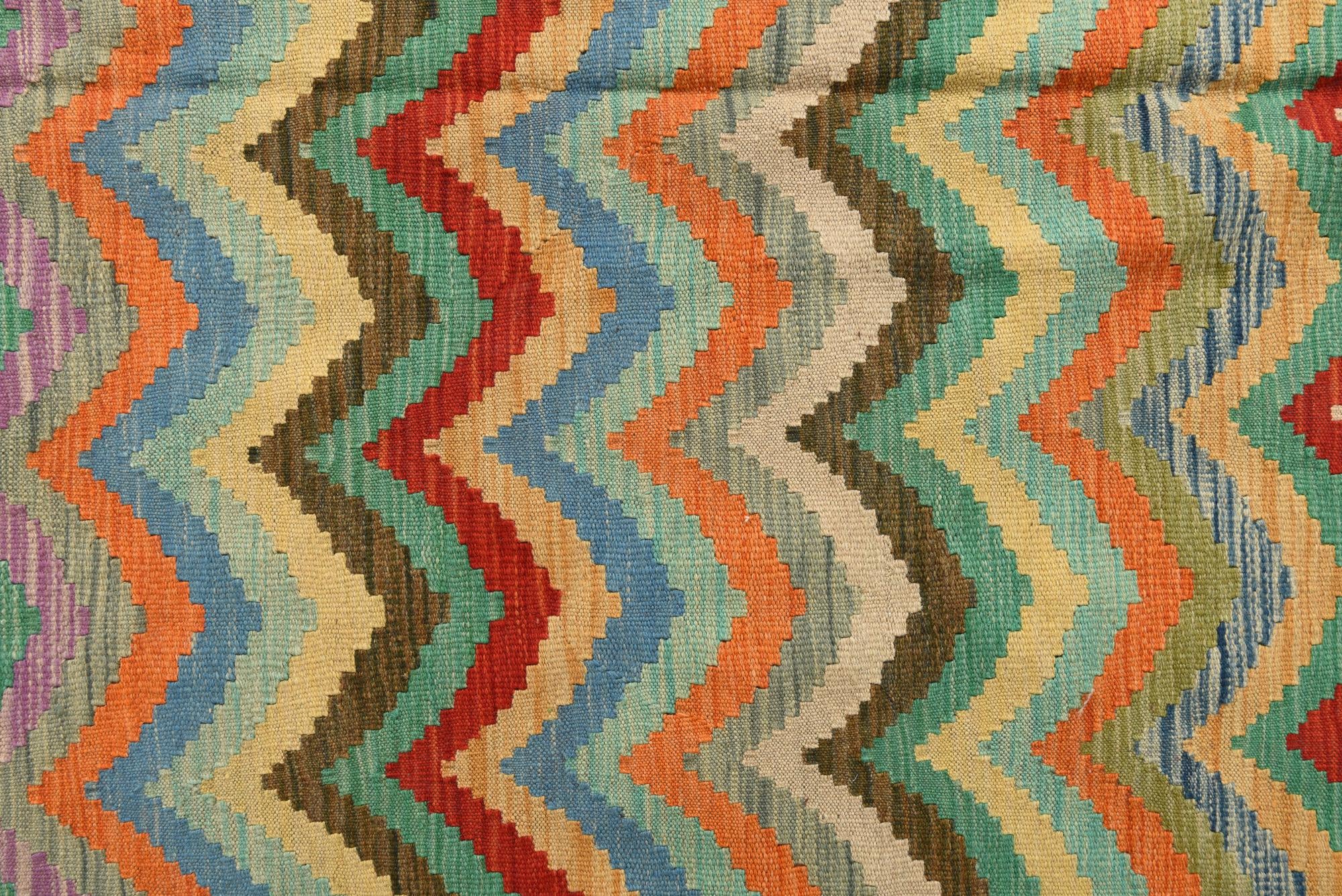 6' 8 x 9' 6 Hand Woven Kilim Modern Wool Rug