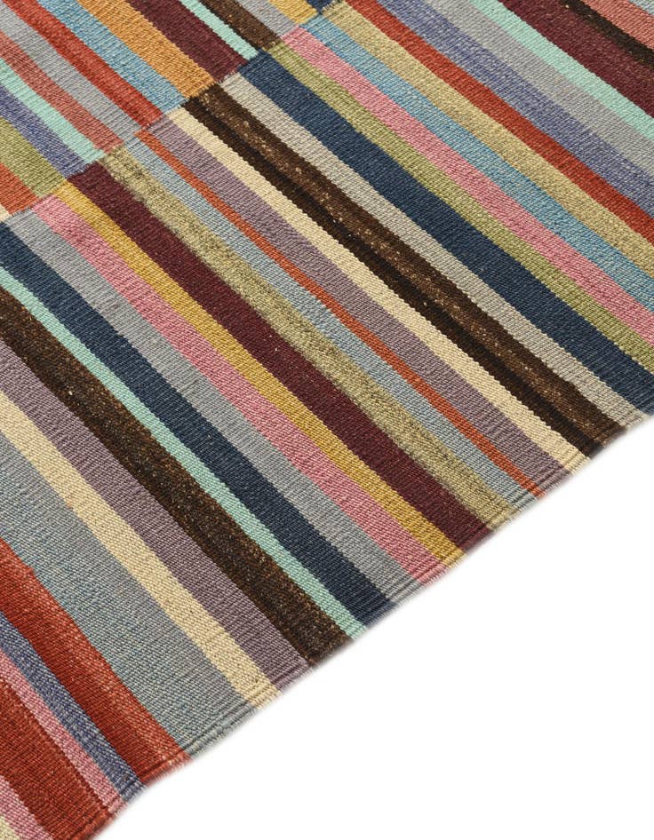 Detail image of 6' x 7' 9 Hand Woven Kilim Modern Wool Rug