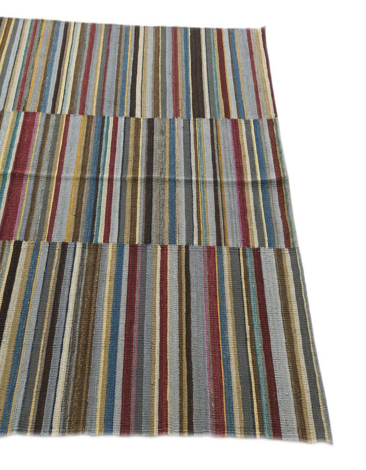 Detail image of 4' 8 x 6' 5  Hand Woven Kilim Modern Wool Rug