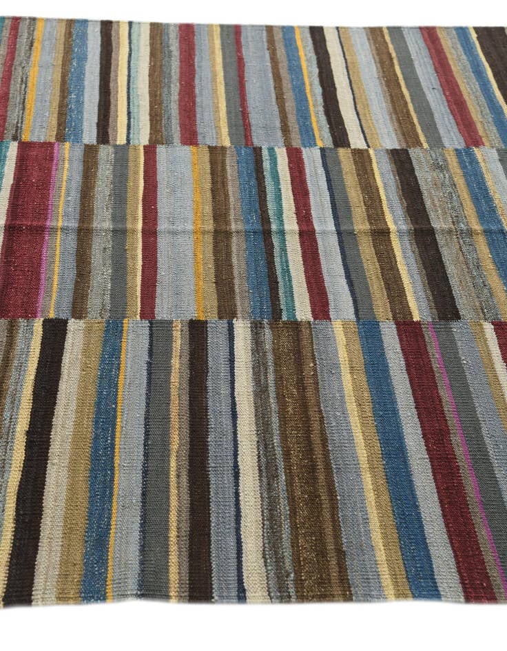 Detail image of 4' 8 x 6' 5  Hand Woven Kilim Modern Wool Rug