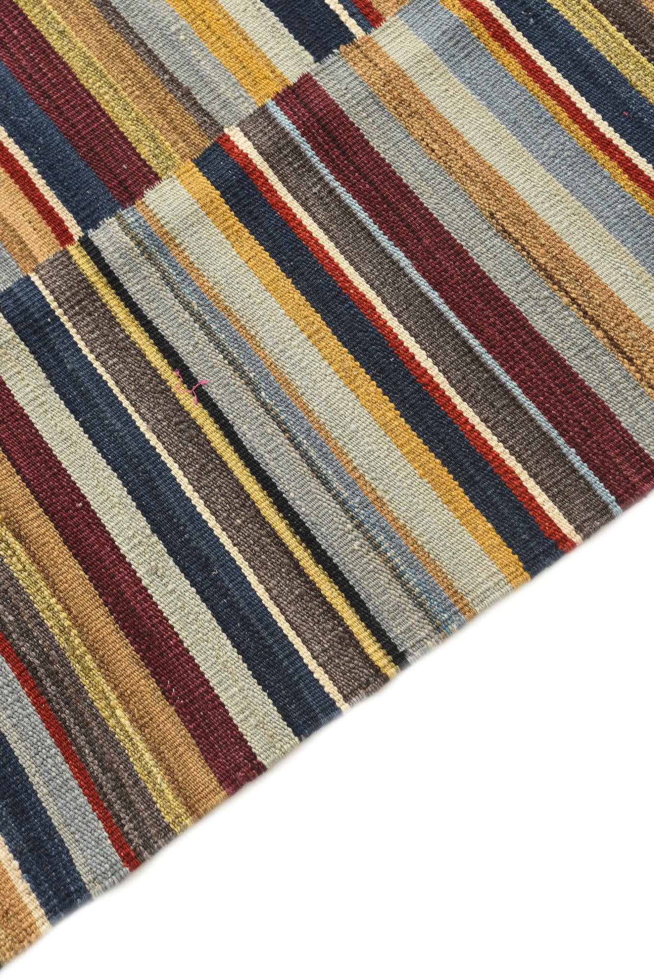 4' 9 x 6' 5 Hand Woven Kilim Modern Wool Rug