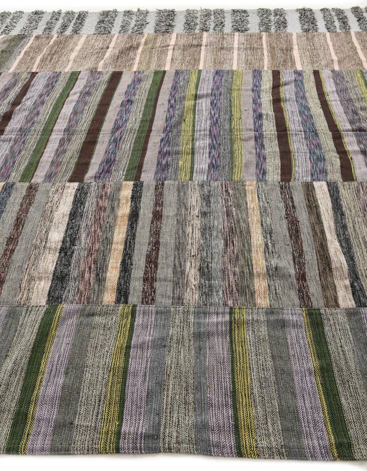 Detail image of 9' x 12'  Hand Woven Kilim Modern Wool Rug