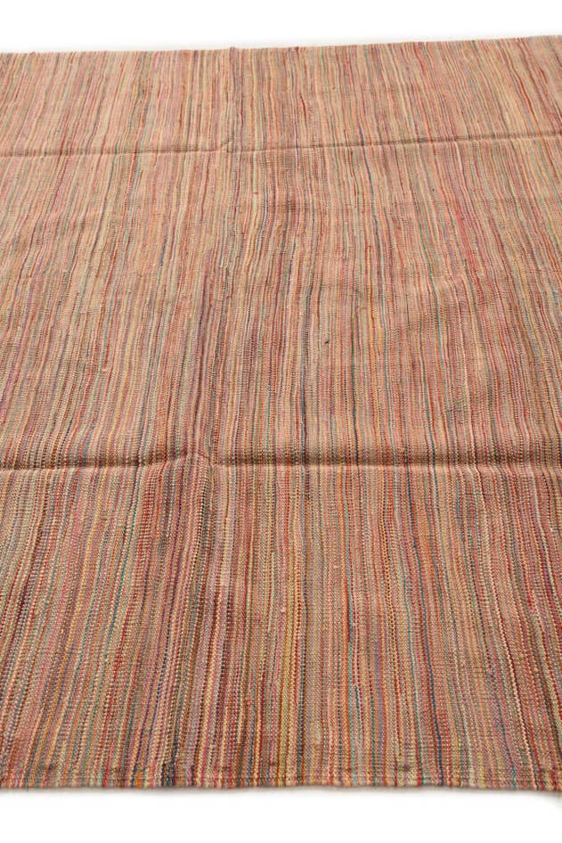 Detail image of 6' 1 x 7' 11 Hand Woven Kilim Modern Wool Rug