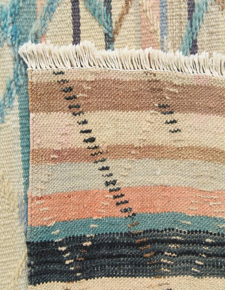 Detail image of 7' 10 x 9' 10  Hand Woven Kilim Modern Wool Rug