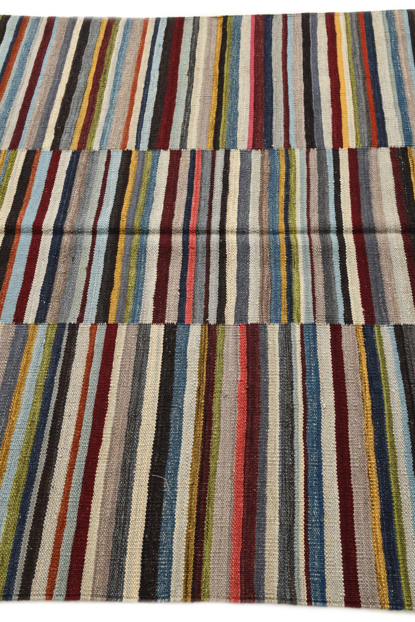 4' 7 x 6' 4 Hand Woven Kilim Modern Wool Rug