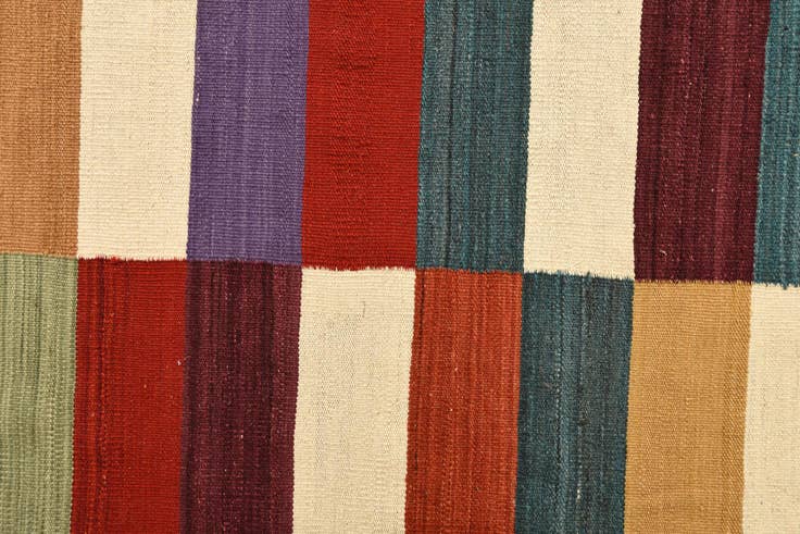 Detail image of 8' 3 x 10' Hand Woven Kilim Modern Wool Rug