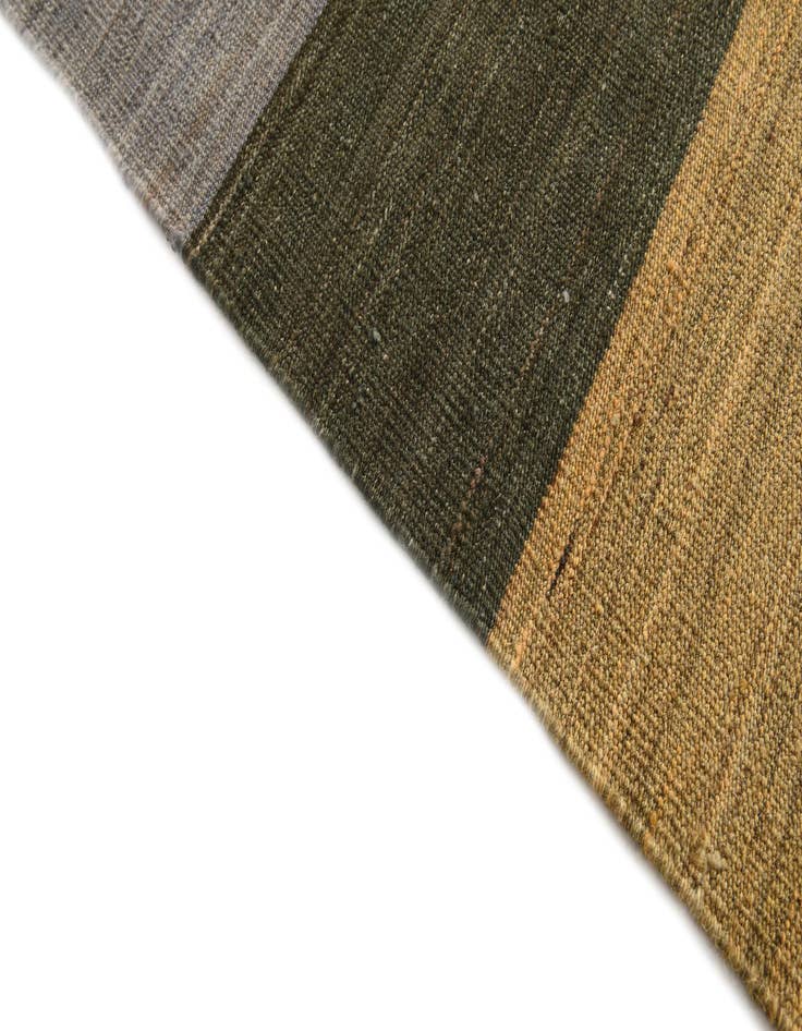 Detail image of 9' 10 x 13' 8  Hand Woven Kilim Modern Wool Rug