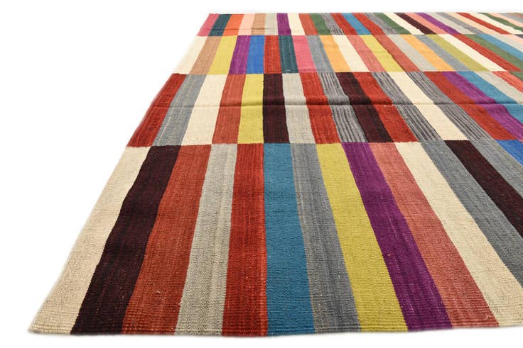 Detail image of 8' 4 x 9' 9 Hand Woven Kilim Modern Wool Rug