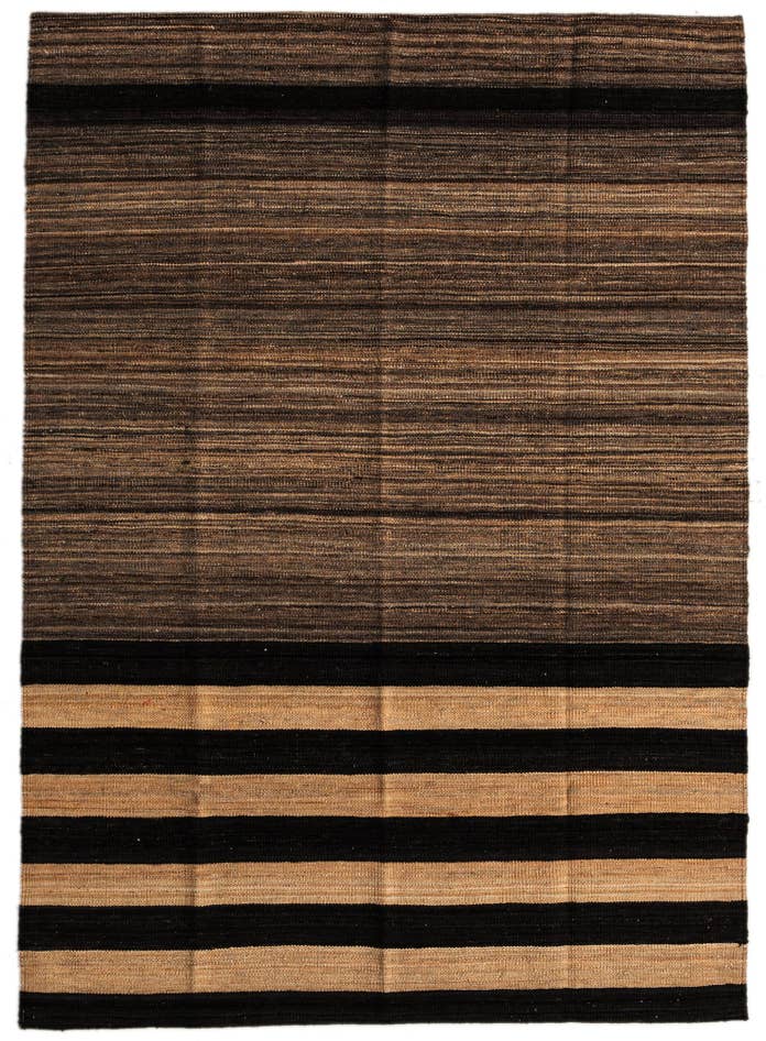 Detail image of 4' 2 x 5' 10 Hand Woven Kilim Modern Wool Rug