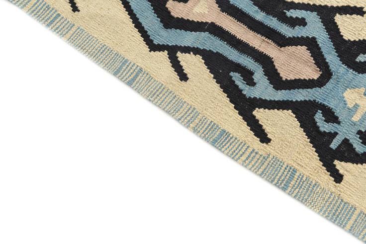 Detail image of 5' 6 x 6' 1 Hand Woven Kilim Modern Wool Rug
