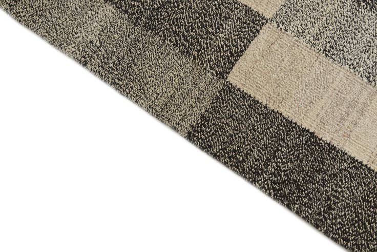 Detail image of 6' 8 x 9' 10 Hand Woven Kilim Modern Wool Rug