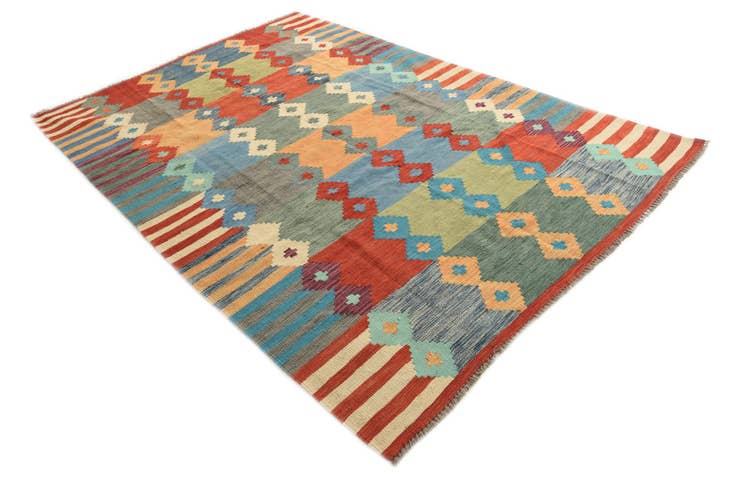 Detail image of 6' 7 x 9' 7 Hand Woven Kilim Modern Wool Rug