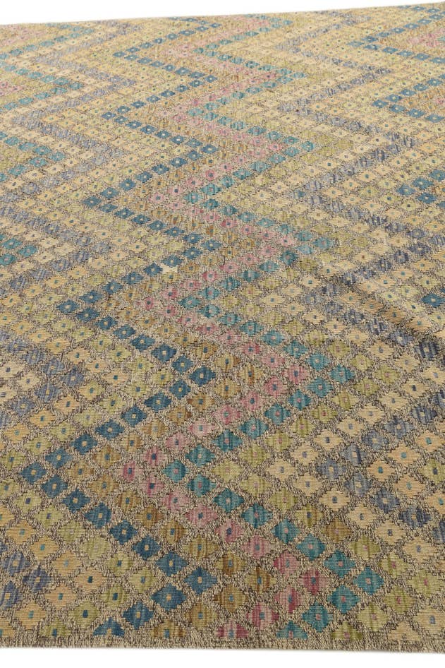 Detail image of 8' 7 x 11' 4 Hand Woven Kilim Modern Wool Rug