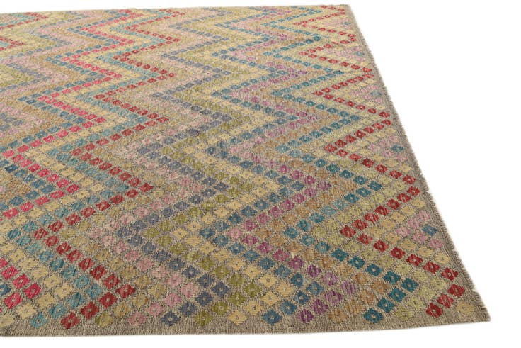 Detail image of 8' 10 x 11' Hand Woven Kilim Modern Wool Rug