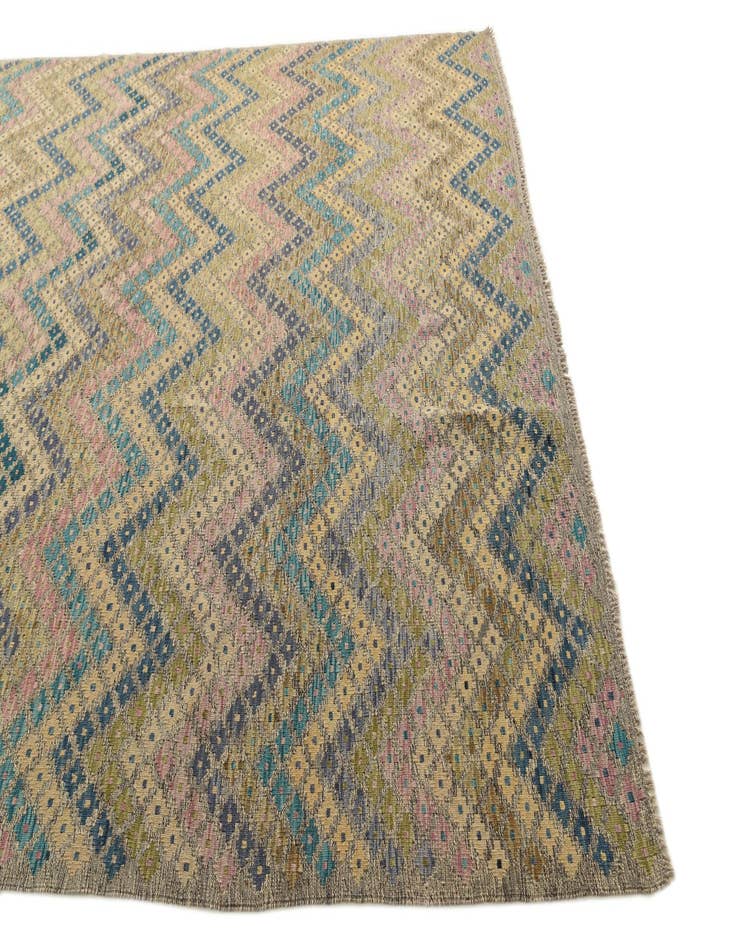 Detail image of 8' 4 x 11' 3  Hand Woven Kilim Modern Wool Rug