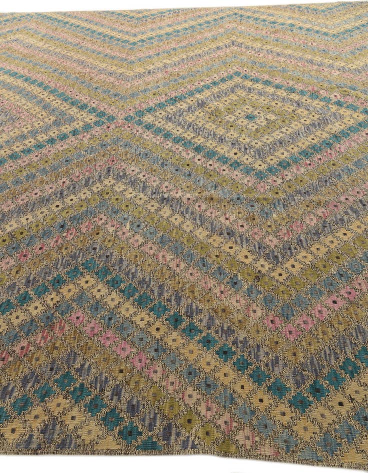 Detail image of 10' 4 x 13'  Hand Woven Kilim Modern Wool Rug
