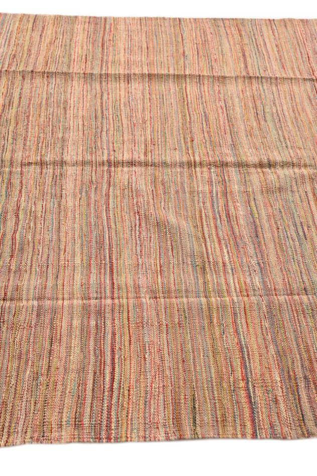 Detail image of 5' 5 x 8' Hand Woven Kilim Modern Wool Rug