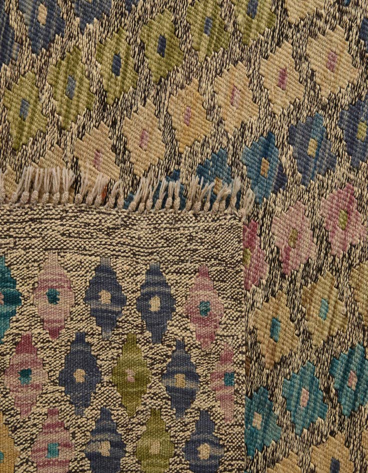 Detail image of 8' 9 x 11' 5  Hand Woven Kilim Modern Wool Rug