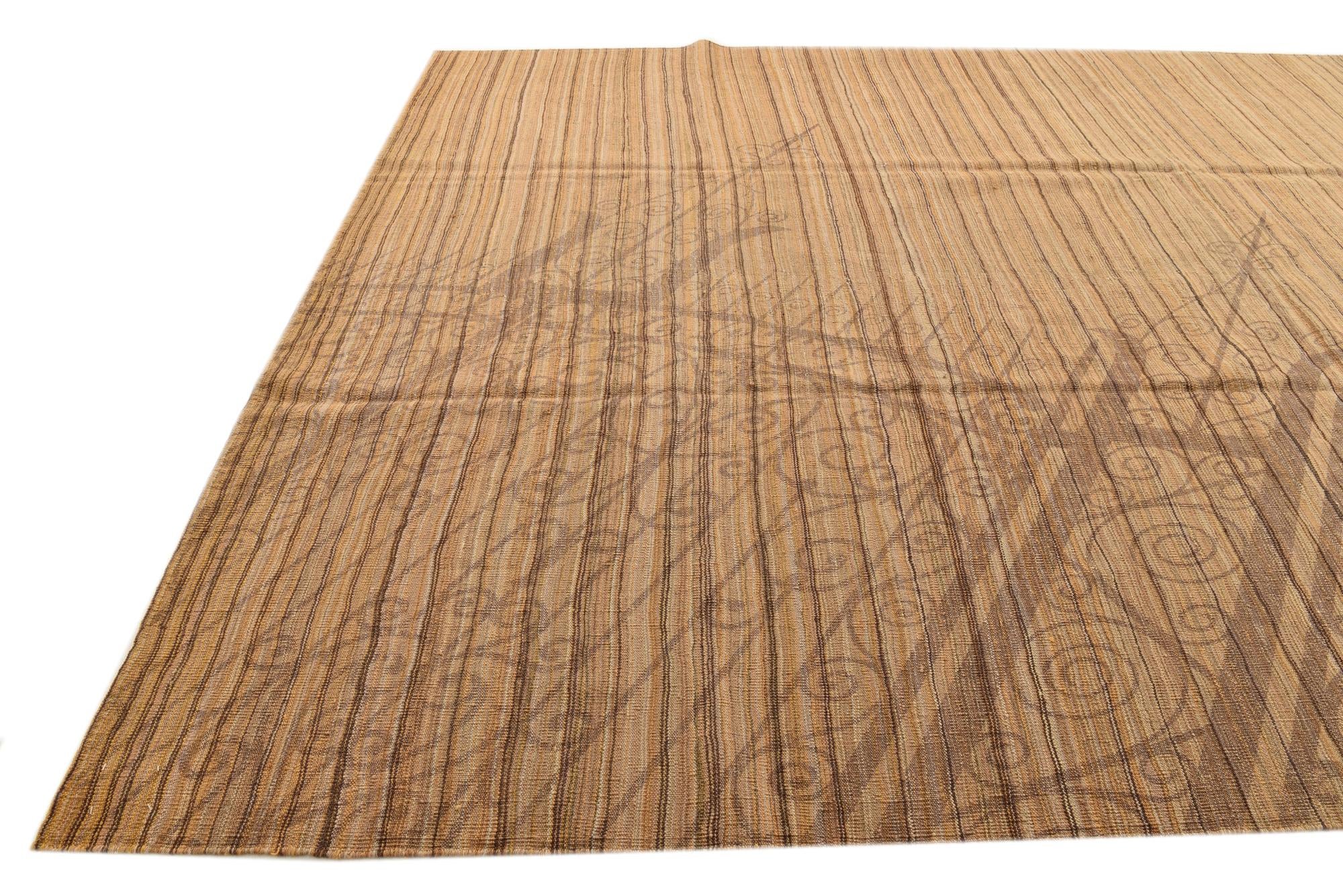 8' 4 x 10' 2 Hand Woven Kilim Modern Wool Rug