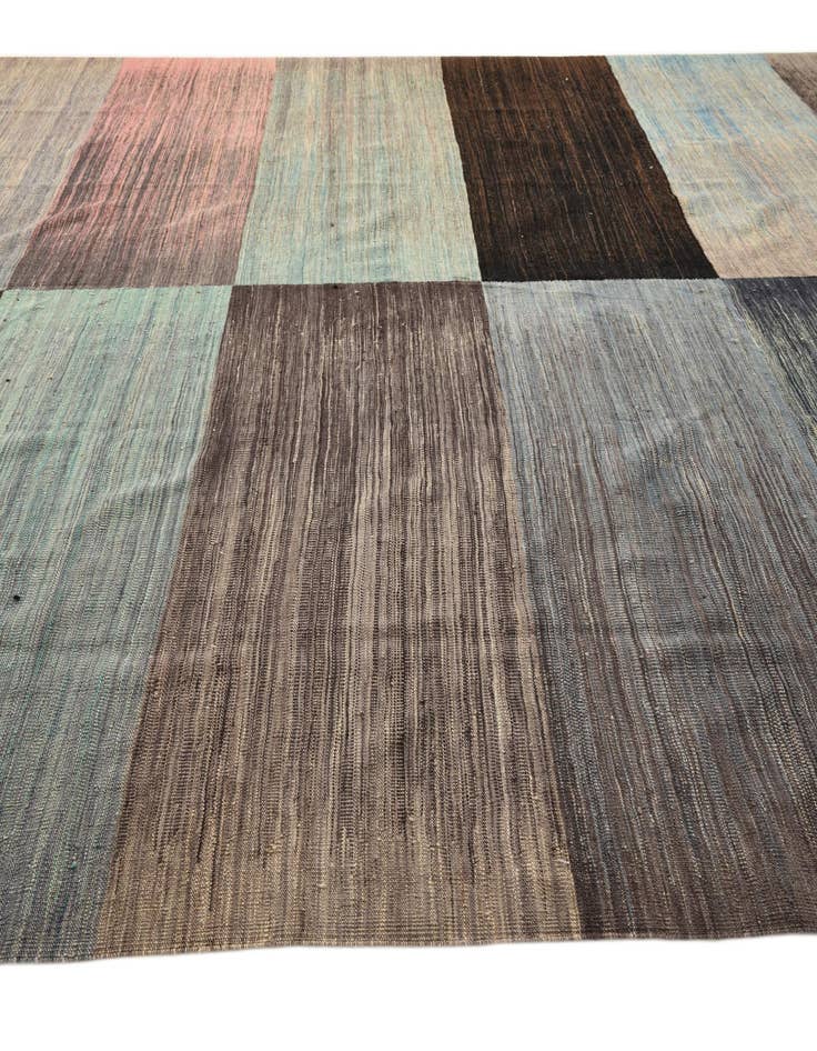 Detail image of 10' x 13' 6 Hand Woven Kilim Modern Wool Rug
