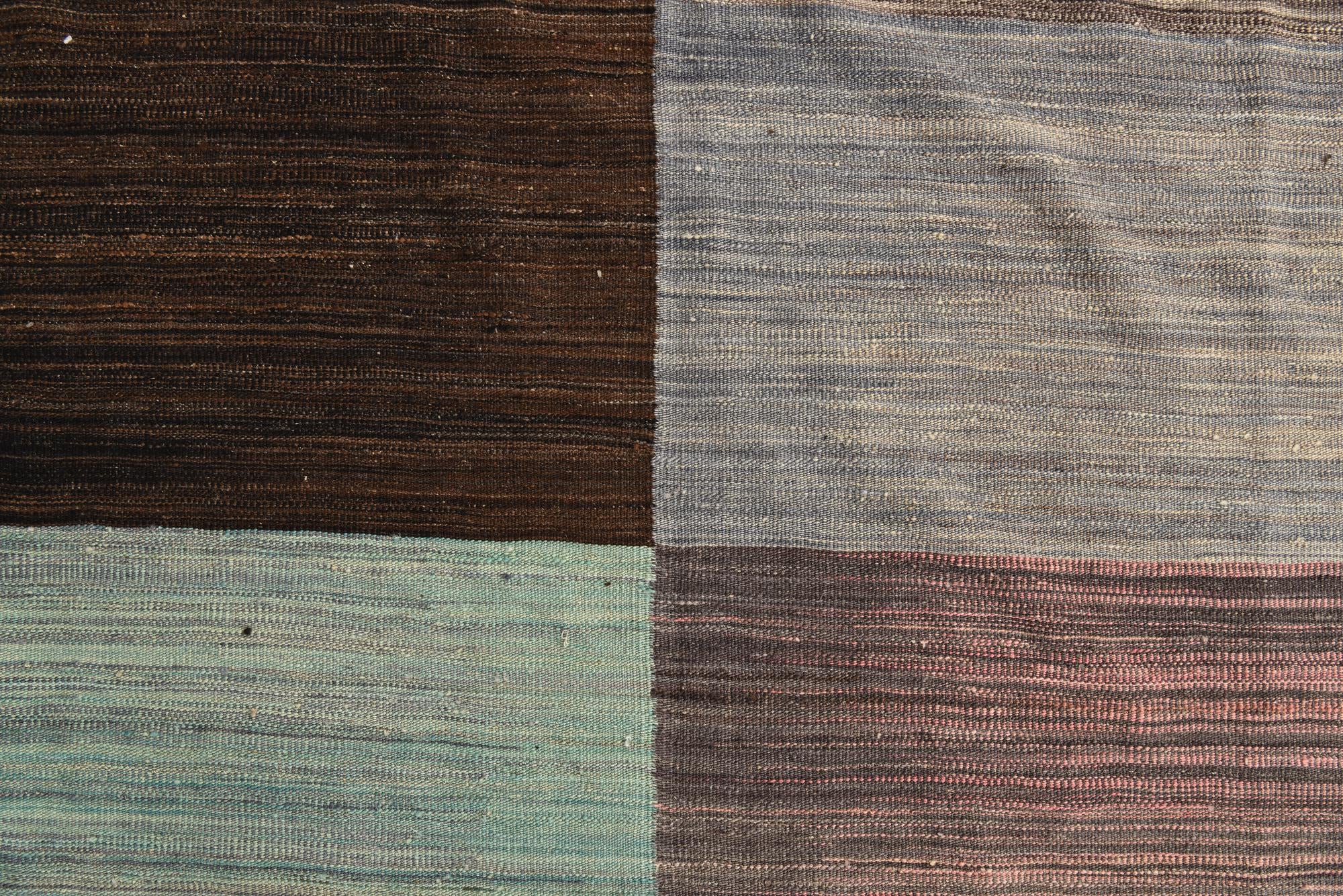 10' x 13' 6 Hand Woven Kilim Modern Wool Rug
