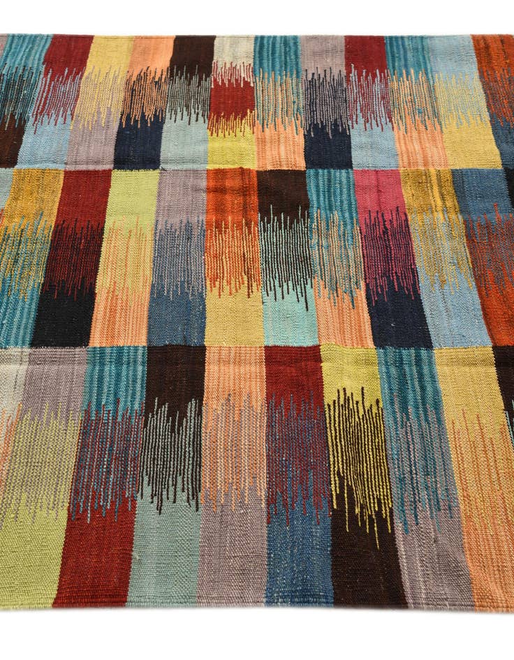 Detail image of 3' 4 x 5' 11  Hand Woven Kilim Modern Wool Rug