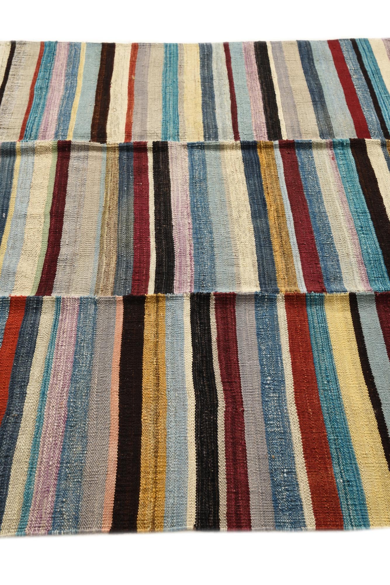 4' 9 x 6' 4 Hand Woven Kilim Modern Wool Rug